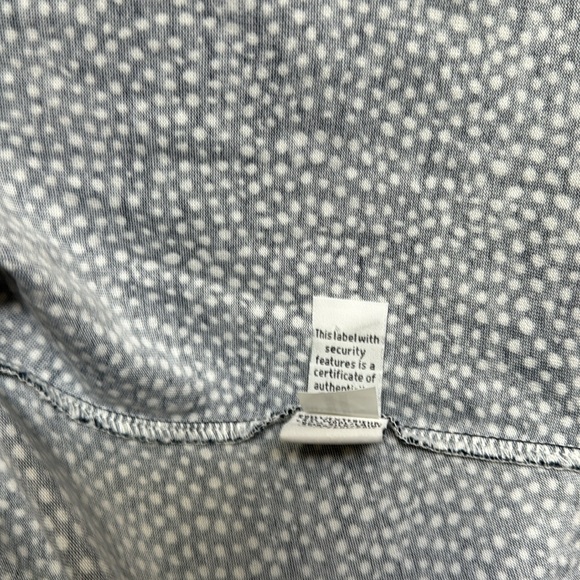 Diane Von Furstenberg | Wrap Dress | Size 12| Long Sleeve - Picture 16 of 17